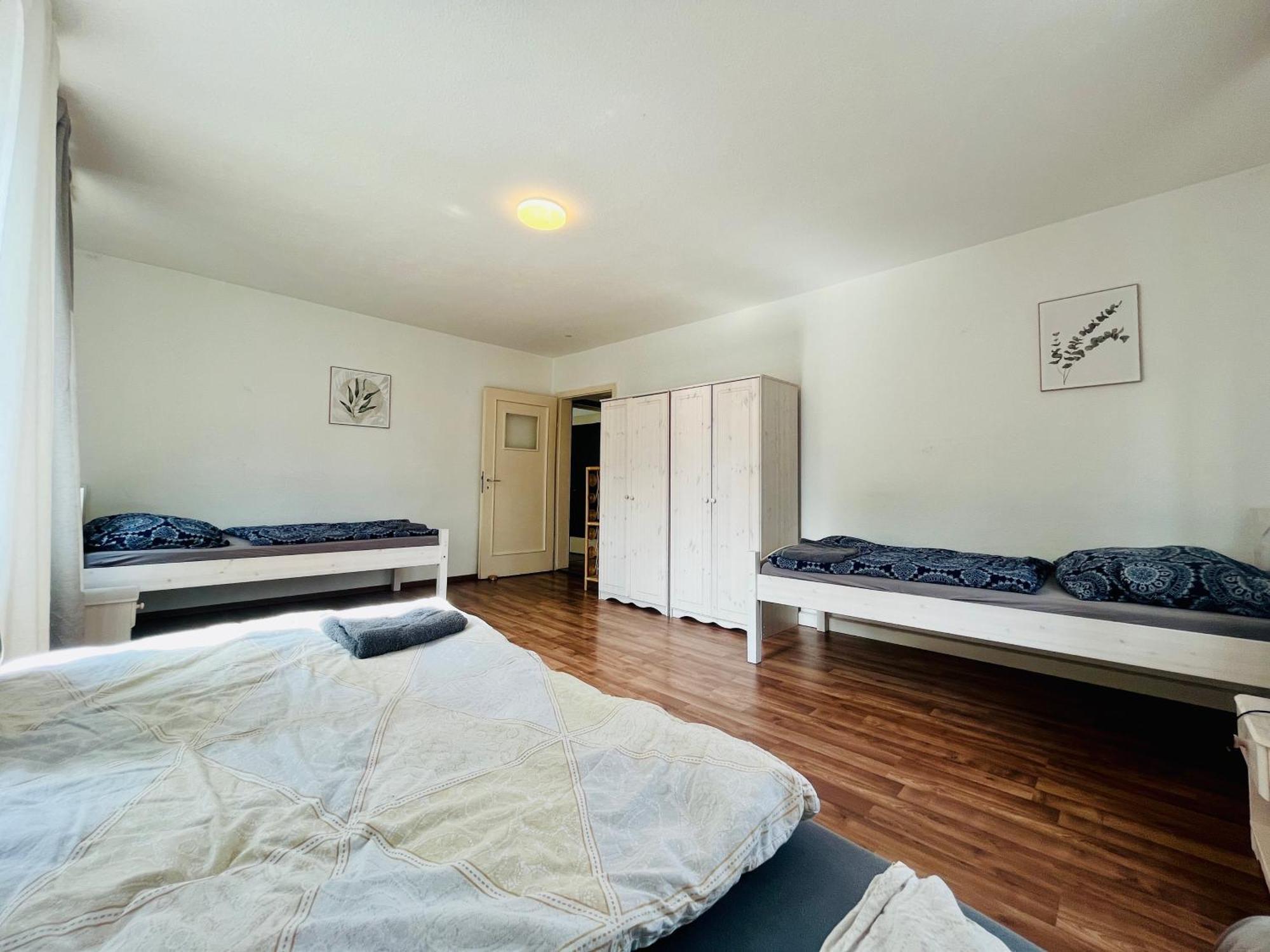 Geraeumige Wohnung Im Herzen Kassels Esterno foto