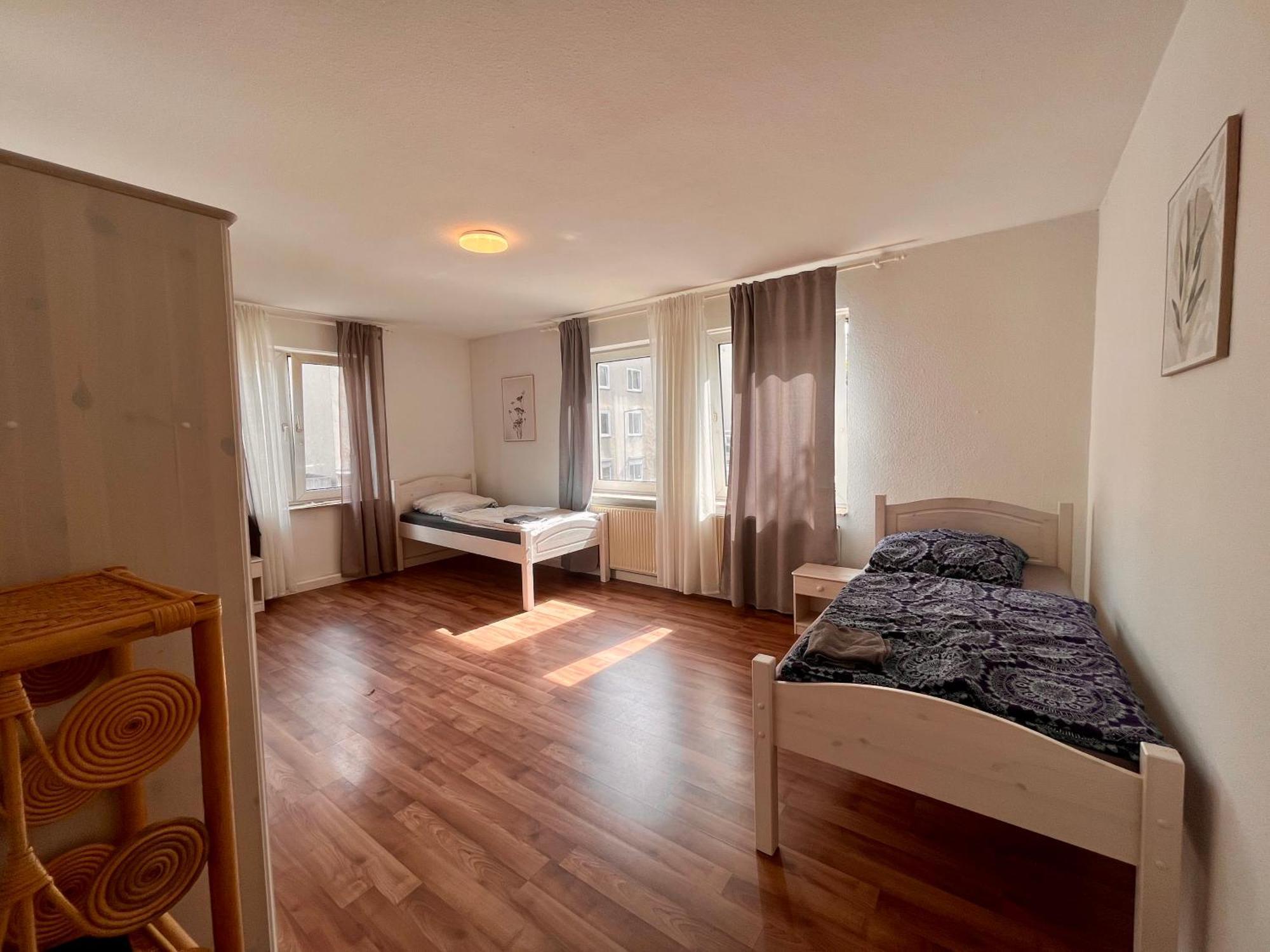 Geraeumige Wohnung Im Herzen Kassels Esterno foto
