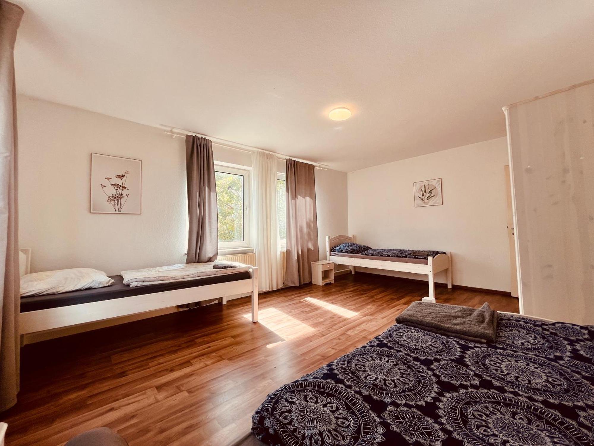 Geraeumige Wohnung Im Herzen Kassels Esterno foto